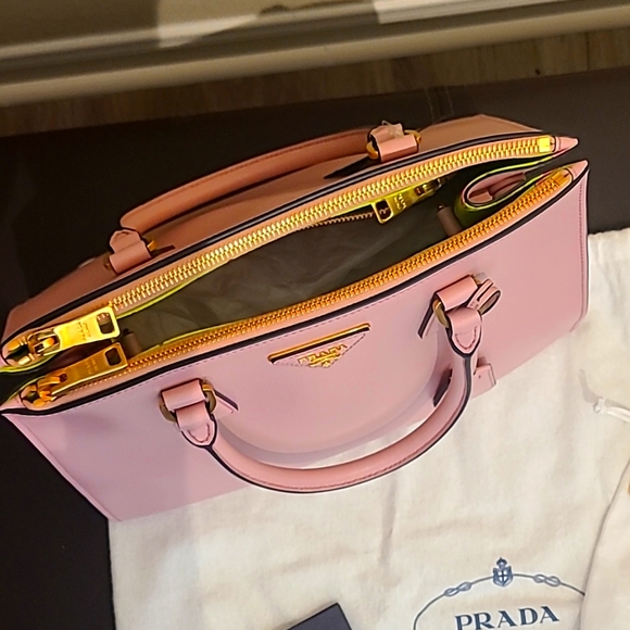 1,700 - Picture 6 of 7